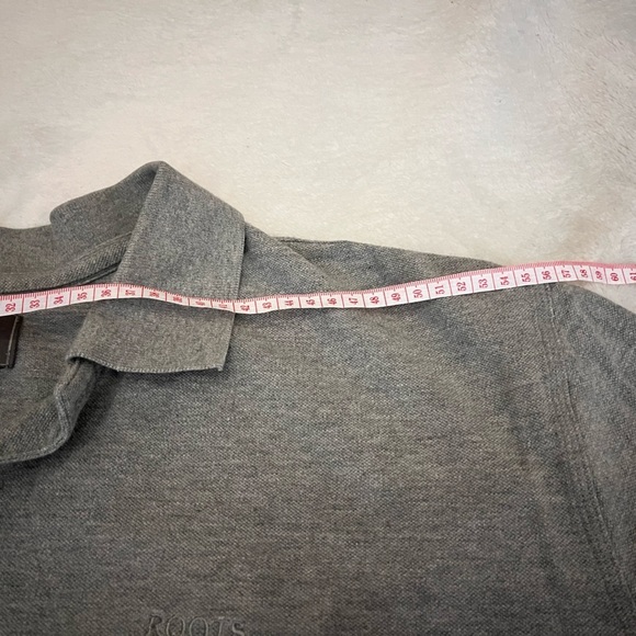 🌻🌻3 for $30🌻🌻Roots grey shirt - Picture 4 of 7